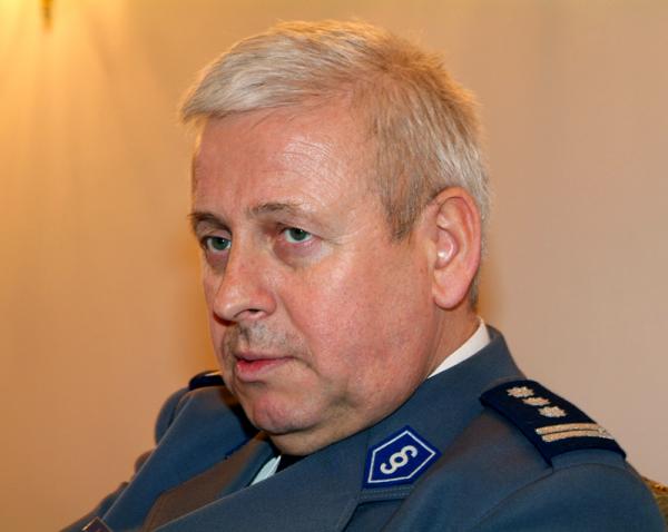 Umowa PK z policja 107.jpg